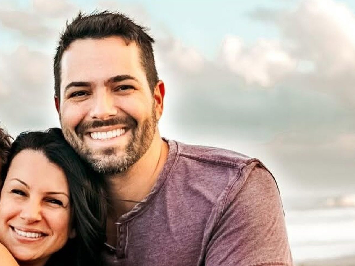 Chris Linteris at the beach